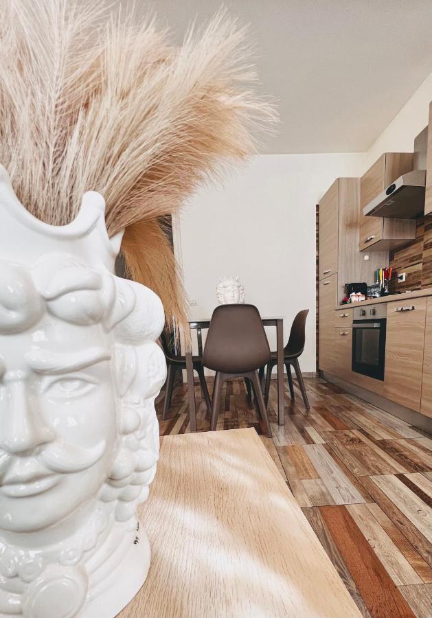 Gegix'S House Rho Apartment ภายนอก รูปภาพ
