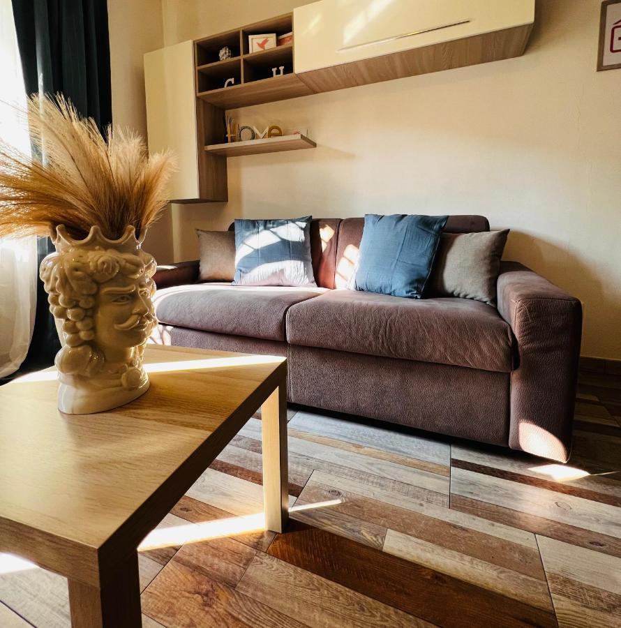 Gegix'S House Rho Apartment ภายนอก รูปภาพ