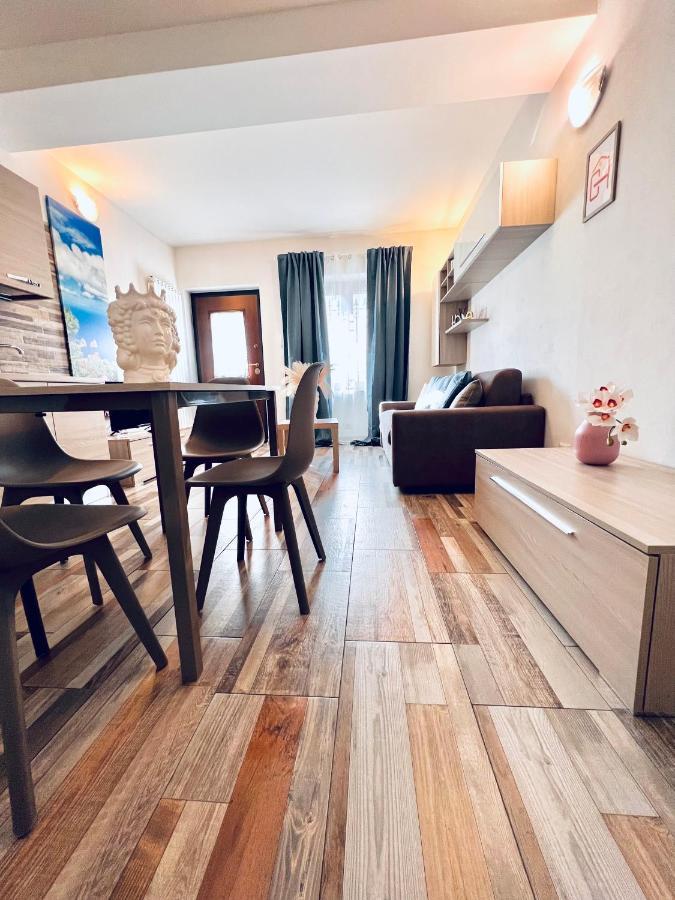 Gegix'S House Rho Apartment ภายนอก รูปภาพ